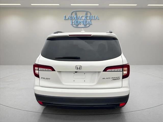 2022 Honda Pilot Black Edition