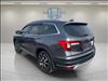 2022 Honda Pilot Touring w/Rear Captain's Chairs