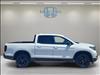 2023 Honda Ridgeline Black Edition - thumbnail 6