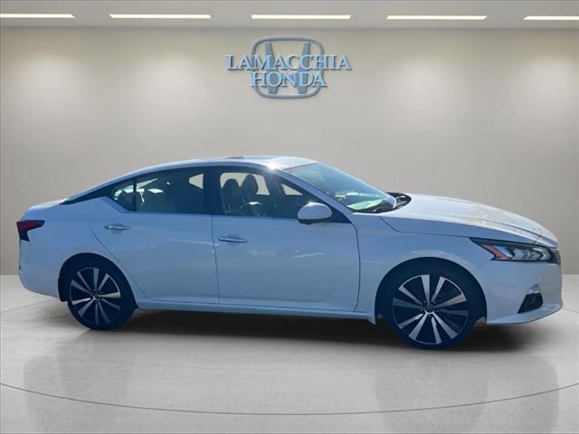 2021 Nissan Altima 2.5 Platinum