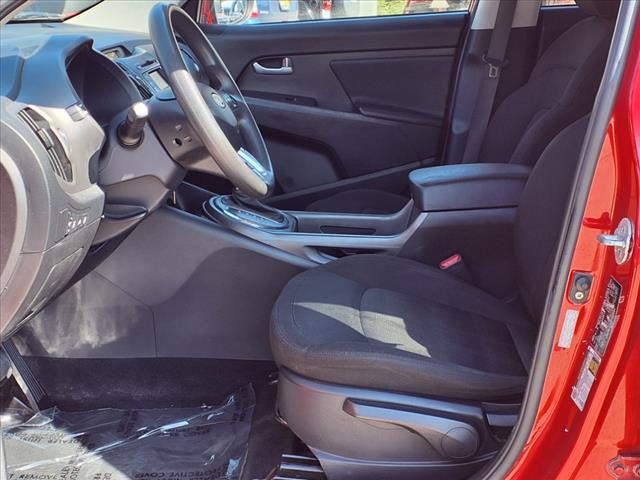 2011 Kia Sportage LX - Photo 18