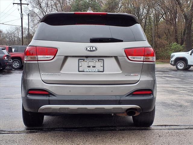 2017 Kia Sorento EX - Photo 4