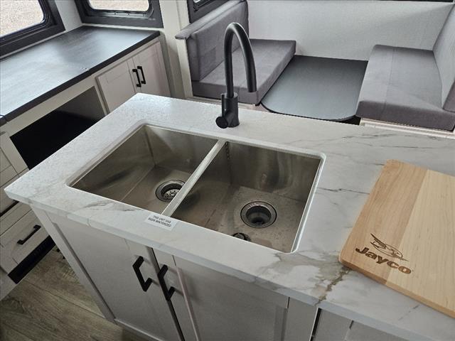 2026 Jayco JAY FEATHER 27MK 