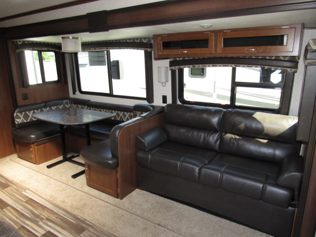 2017 Jayco Jay Flight 32TSBH 