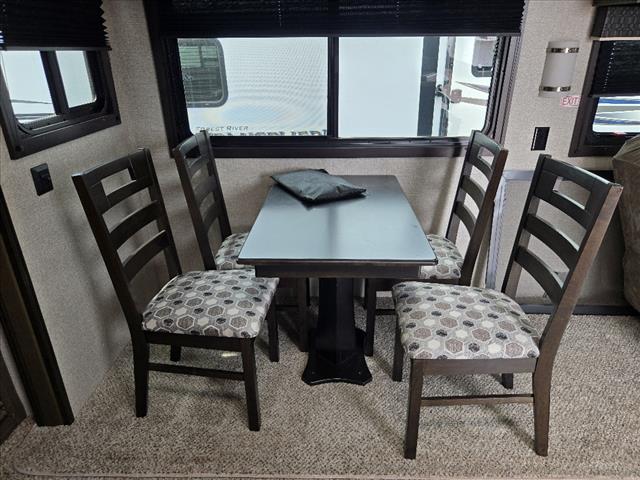 2021 Jayco M-38 FDDS 