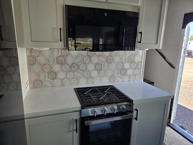 2025 Jayco EAGLE 317RLOK 