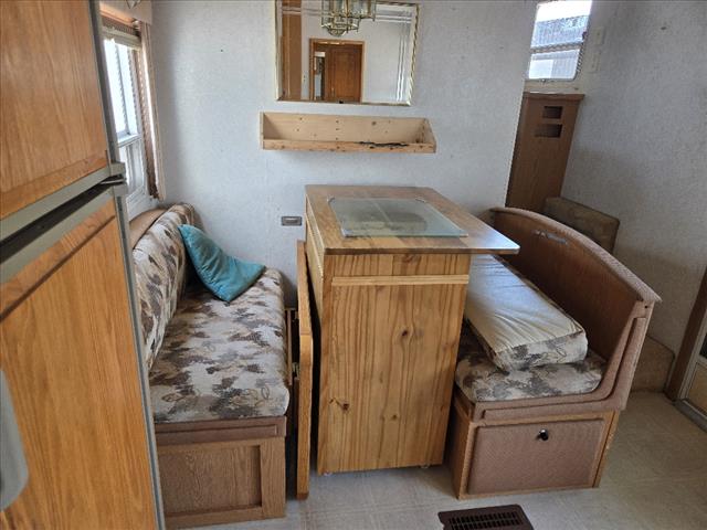 2002 Newmar KOUNTRY STAR 