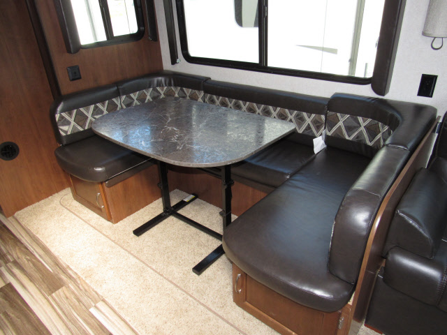 2017 Jayco Jay Flight 32TSBH 