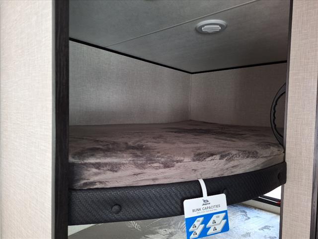 2024 Jayco JAYFLIGHT SLX 261 BHS 