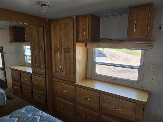2002 Newmar KOUNTRY STAR 