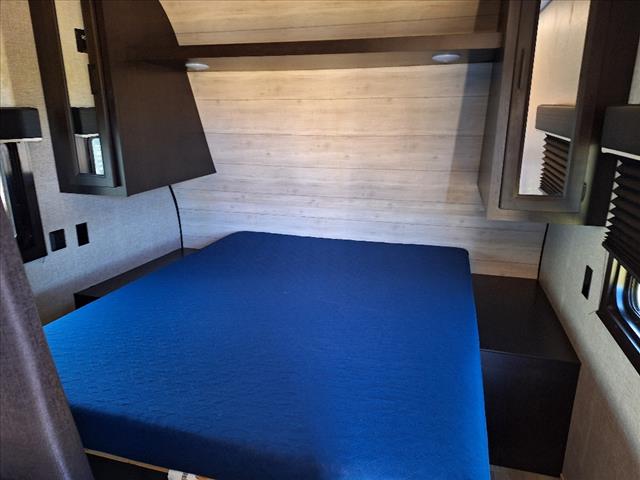 2022 Jayco JYFLSLX 