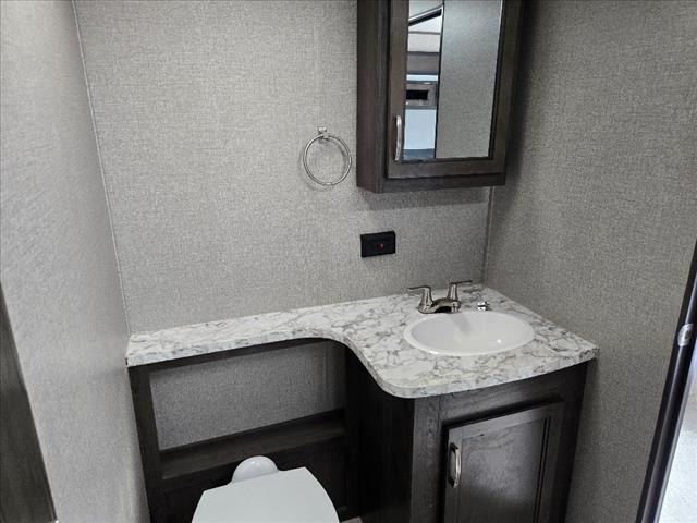2021 Jayco M-38 FDDS 