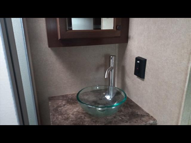 2014 Jayco PINNACLE 