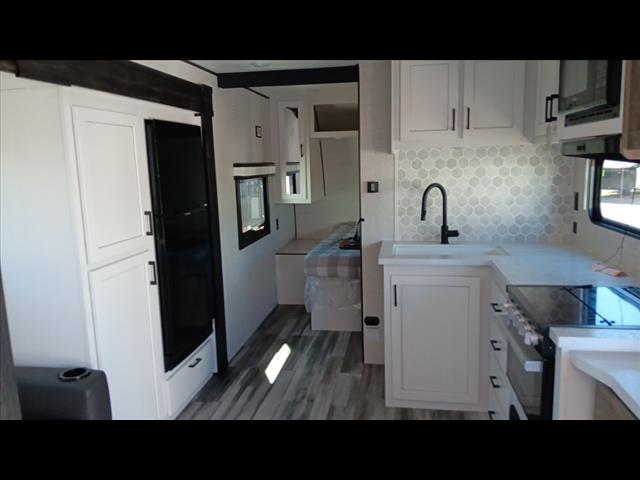 2024 Jayco JAYFLIGHT 