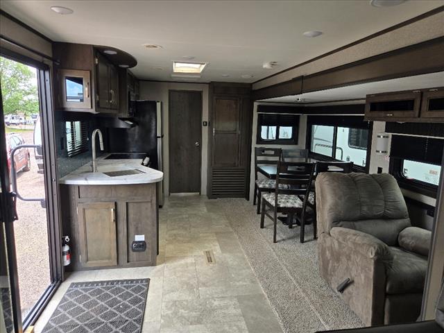 2021 Jayco M-38 FDDS 