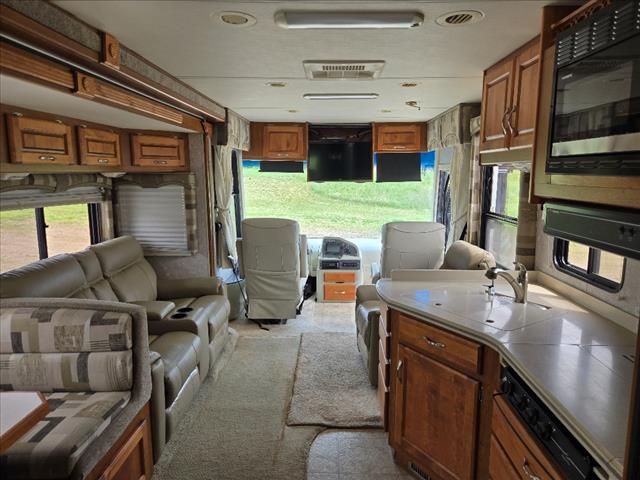 2006 Holiday Rambler RoadMaster 