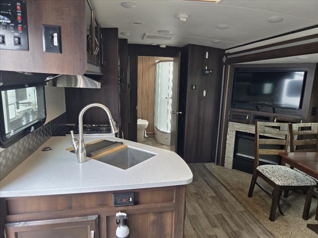 2020 Jayco M-23 MRB 