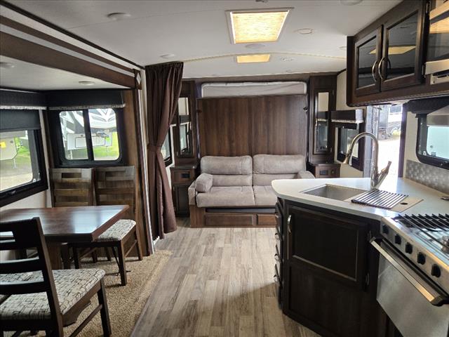 2020 Jayco M-23 MRB 