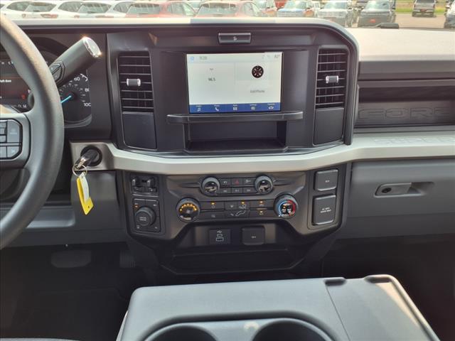 2025 Ford F-350 Super Duty XL - Photo 10