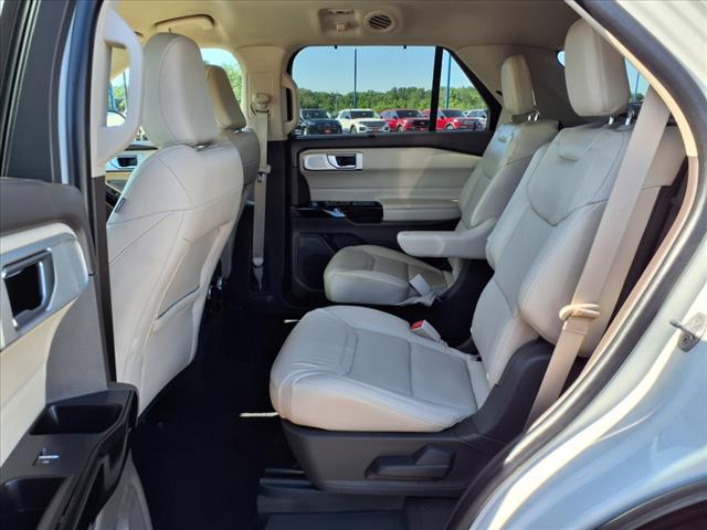 2022 Ford Explorer Platinum - Photo 11