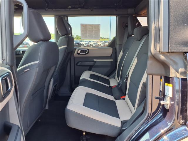 2021 Ford Bronco Base - Photo 11