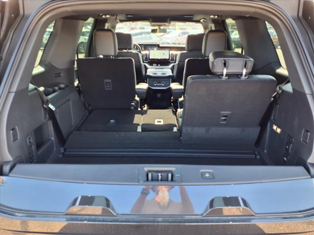2025 Ford Expedition Tremor - Photo 11