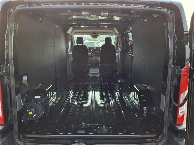 2025 Ford Transit 250 - Photo 11