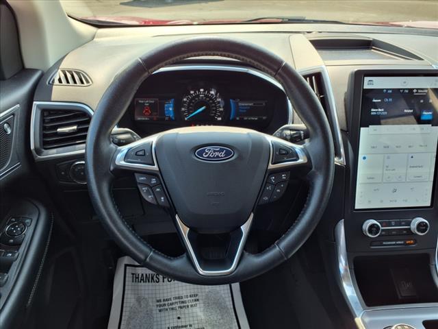 2021 Ford Edge Titanium - Photo 13