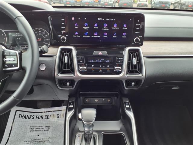 2023 Kia Sorento X-Line EX - Photo 13