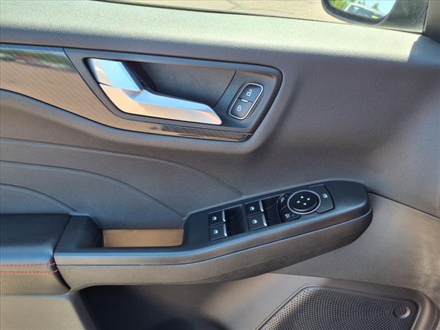 2023 Ford Escape ST-Line - Photo 16