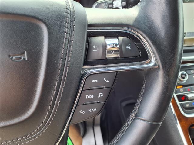 2017 Lincoln Continental Reserve - Photo 17