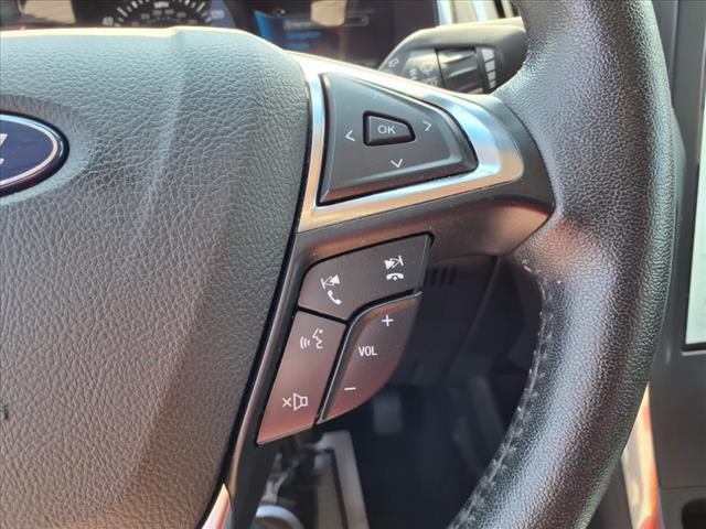 2021 Ford Edge Titanium - Photo 17