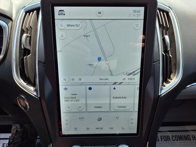 2021 Ford Edge Titanium - Photo 18