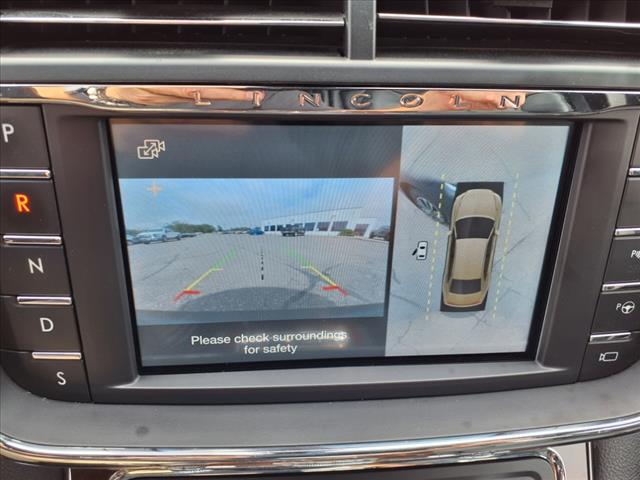 2017 Lincoln Continental Reserve - Photo 19