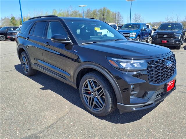 2025 Ford Explorer ST-Line - Photo 2