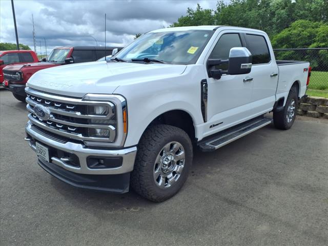 2023 Ford F-350 Super Duty Lariat - Photo 2