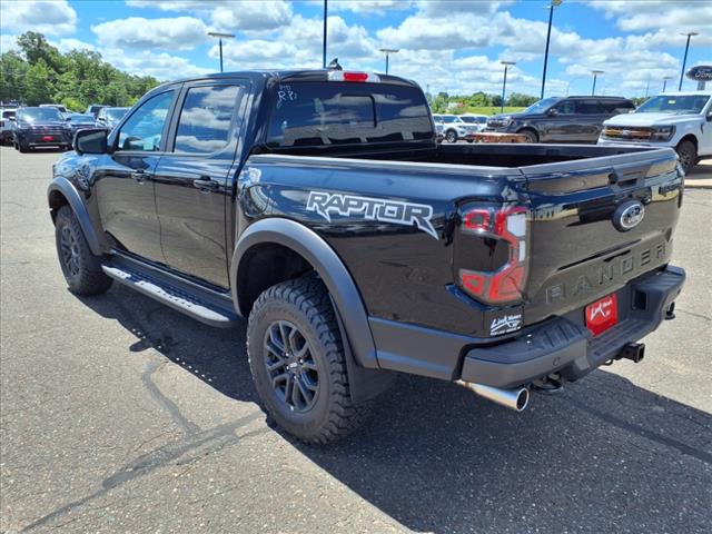 2025 Ford Ranger Raptor - Photo 2