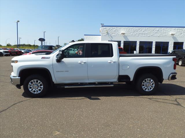 2024 Chevrolet Silverado 3500HD LT - Photo 2