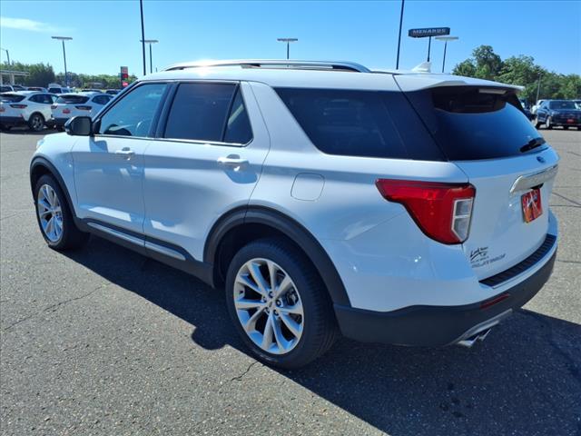 2022 Ford Explorer Platinum - Photo 3