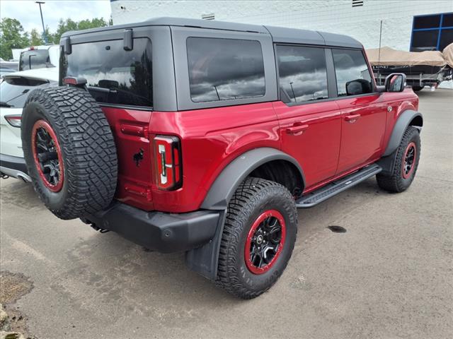 2021 Ford Bronco Base 4 Door Advanced 4x4 - Photo 3