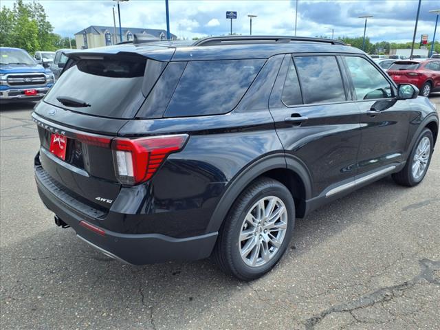 2025 Ford Explorer Active - Photo 3