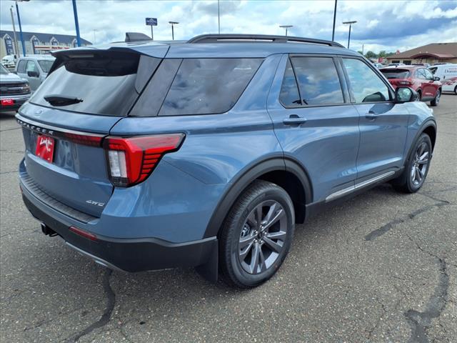 2025 Ford Explorer Active - Photo 3