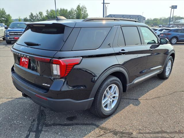 2025 Ford Explorer Active - Photo 3
