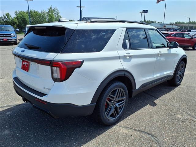 2025 Ford Explorer ST-Line - Photo 3