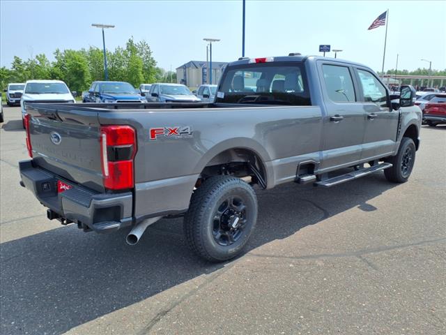 2025 Ford F-350 Super Duty XL - Photo 3