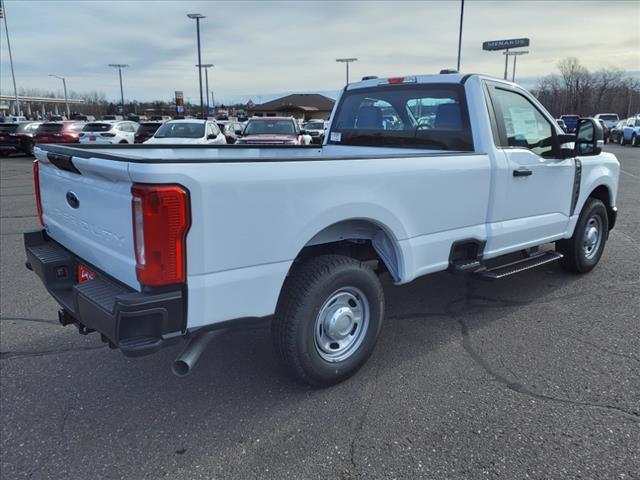 2024 Ford F-250 Super Duty XL - Photo 3