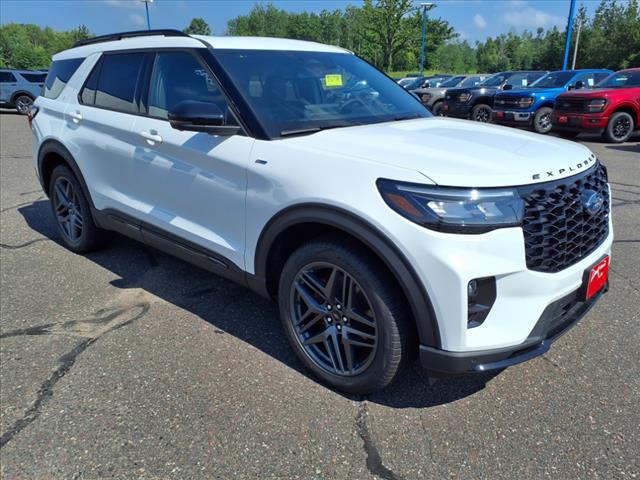 2025 Ford Explorer ST-Line - Photo 4