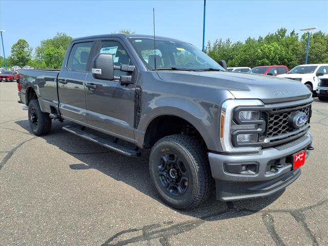 2025 Ford F-350 Super Duty XL - Photo 4