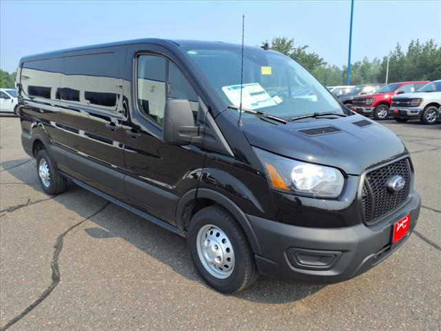 2025 Ford Transit 250 - Photo 4