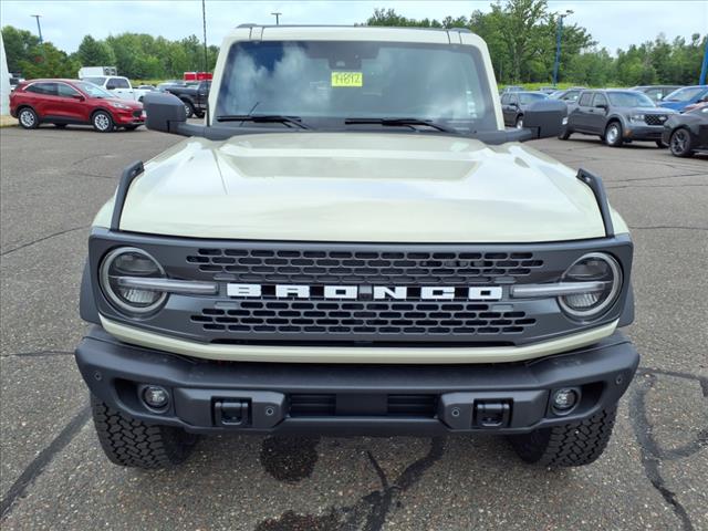 2025 Ford Bronco Badlands - Photo 6